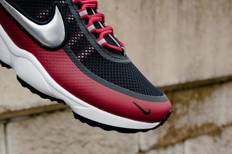 nike spiridon ultra black