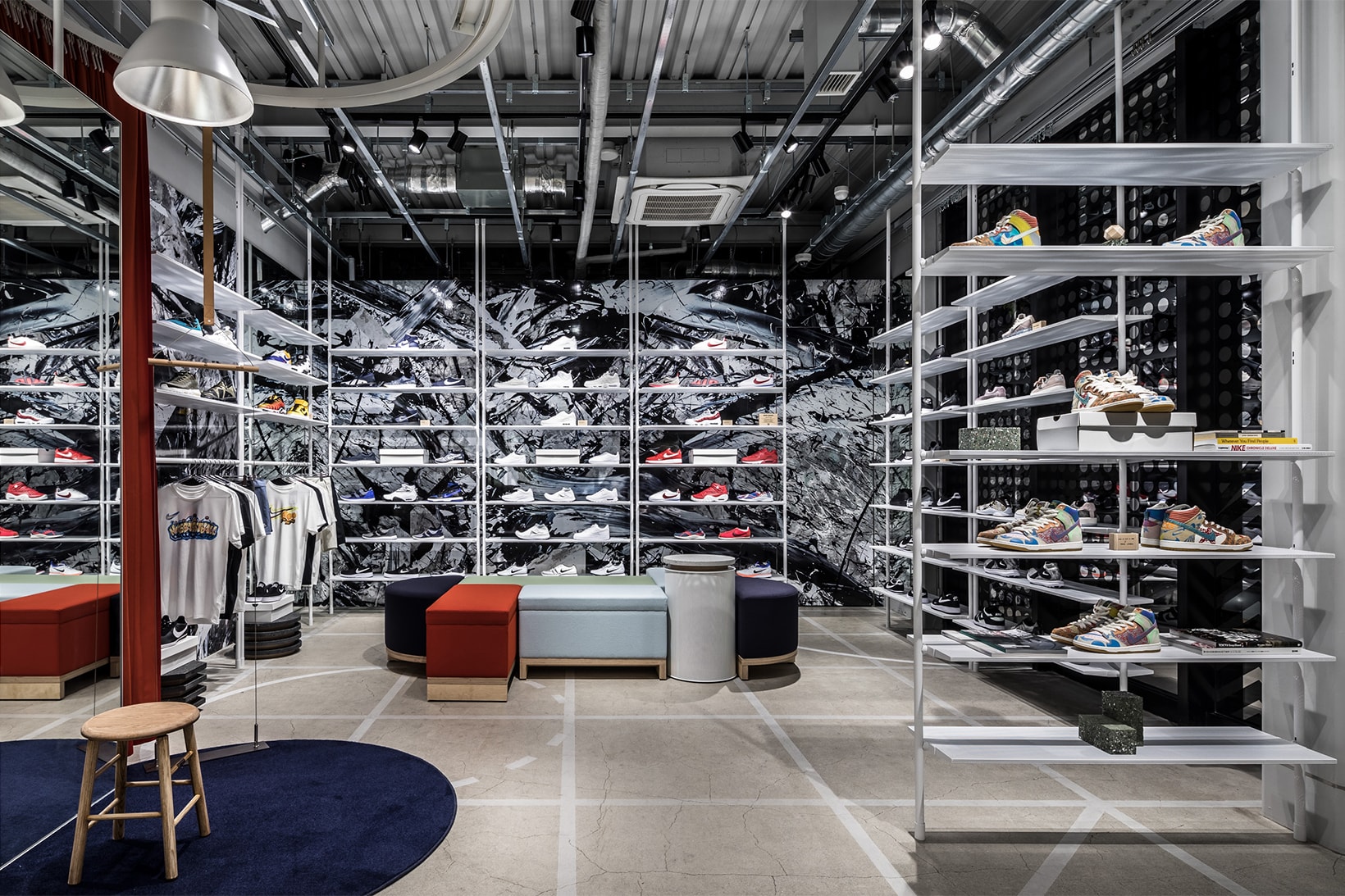 Nike Kicks Lounge Omotesando Japan Sneakers Shoes Footwear Store tokyo store retail inside