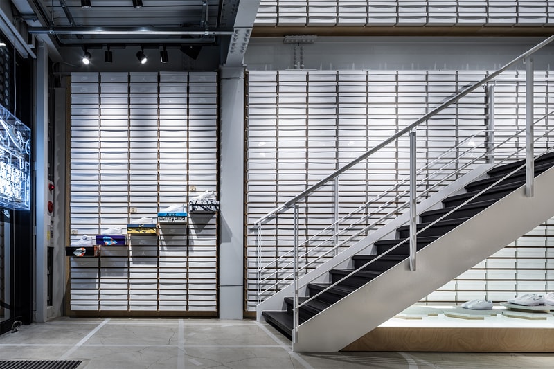 Nike Kicks Lounge Omotesando Japan Sneakers Shoes Footwear Store tokyo store retail inside