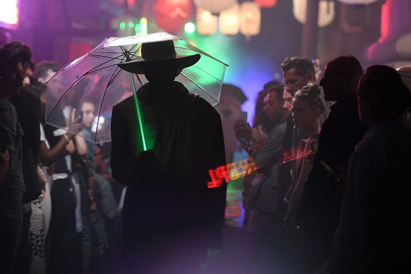 A Technicolor Sci-Fi Dream: Raf Simons's 2018 S/S Show Channeled 'Blade Runner' & Asian Cultures