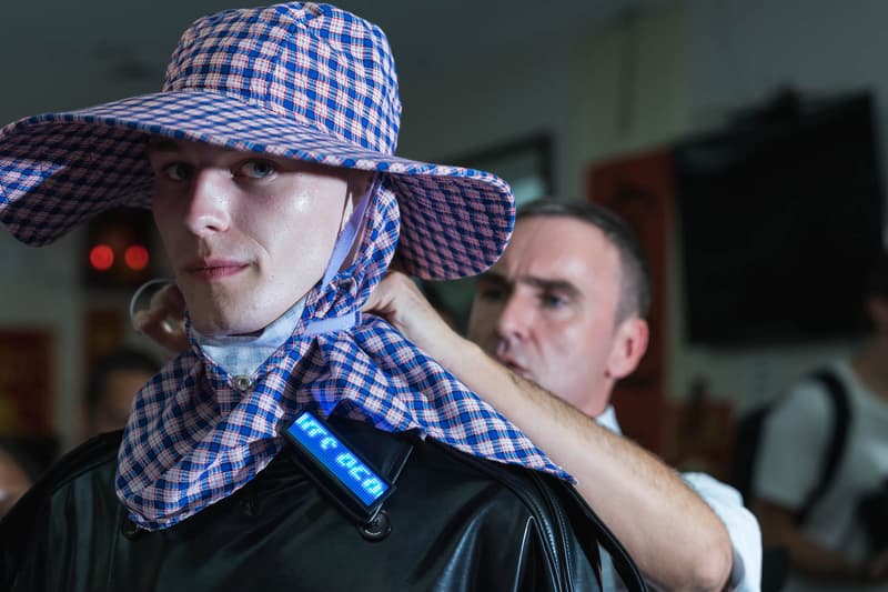 Raf Simons 2018 Spring Summer Runway Show Backstage New York Fashion Week Men's