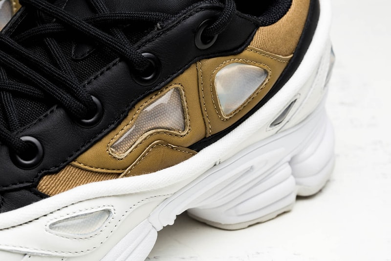 Raf Simons x adidas Ozweego III