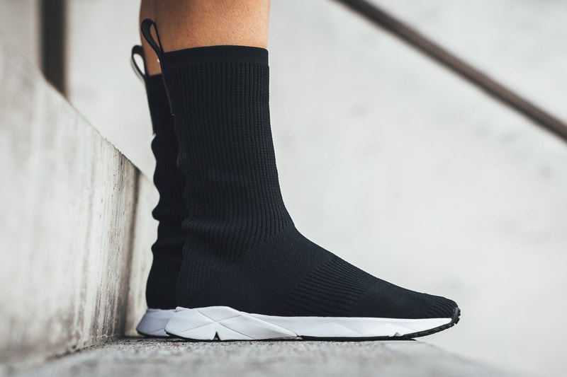 Reebok Sock Runner Ultraknit On Feet Black