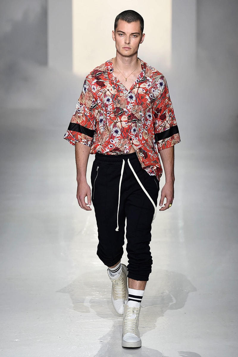 Represent 2018 Spring/Summer Collection