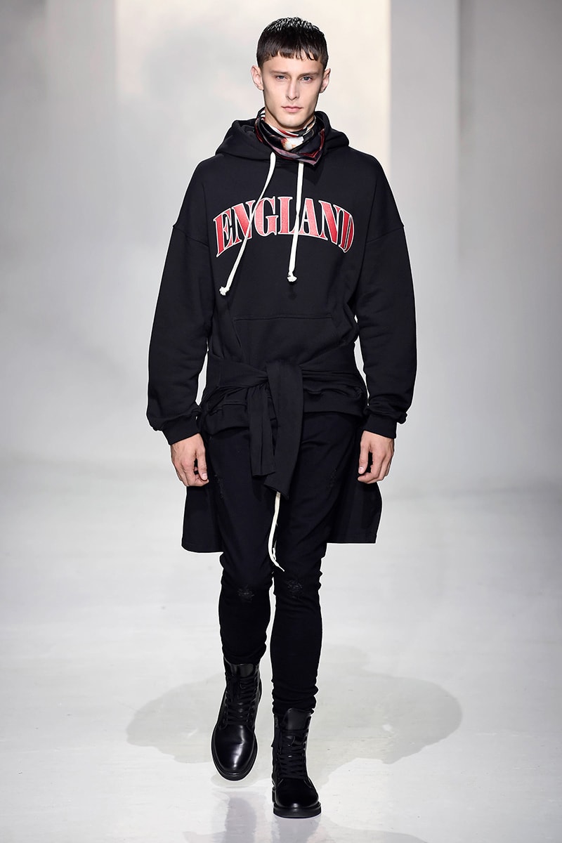 Represent 2018 Spring/Summer Collection