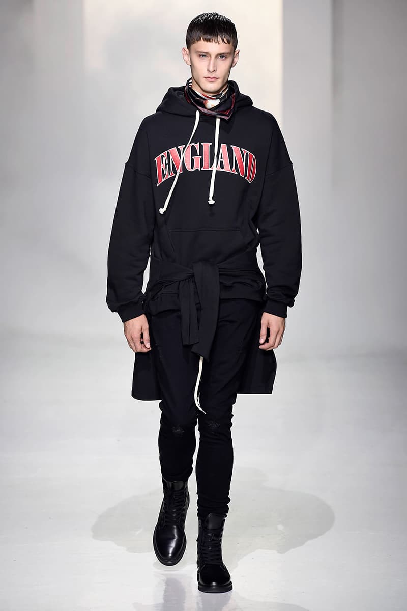 Represent 2018 Spring/Summer Collection