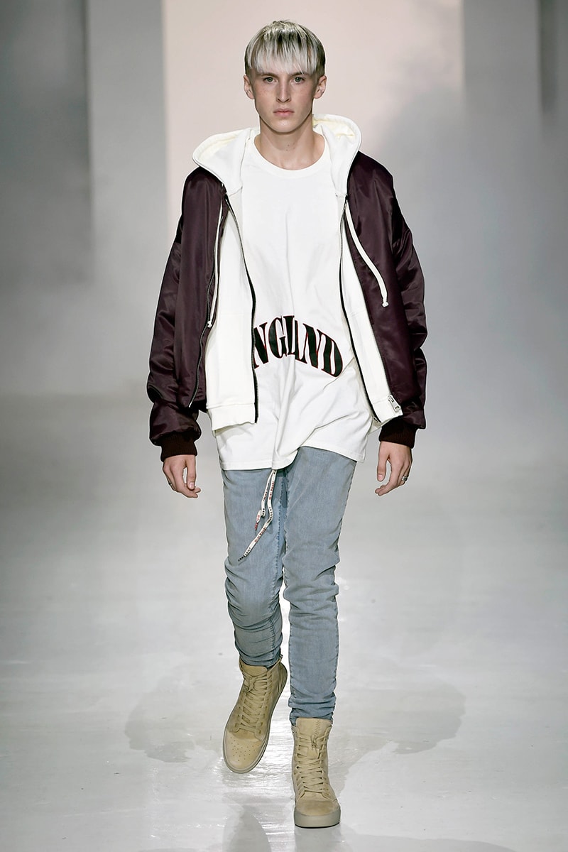 Represent 2018 Spring/Summer Collection