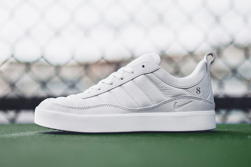 NikeLab Celebrates Roger Federer's Wimbledon Win With a Special Edition Oscillate Evolve RF