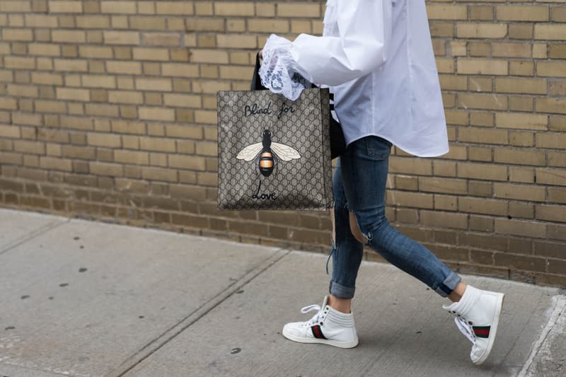 Streetsnaps New York Fashion Week: Men's Street Style Day 3 Off White Louis Vuitton Nike Gucci