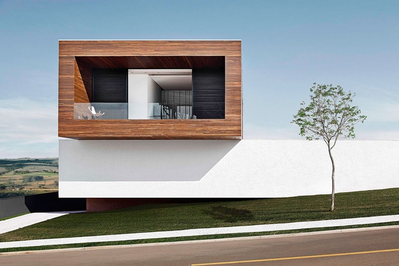 Studio Guilherme Torres LA House Calls for Everybody's Attention from Inside and Outside