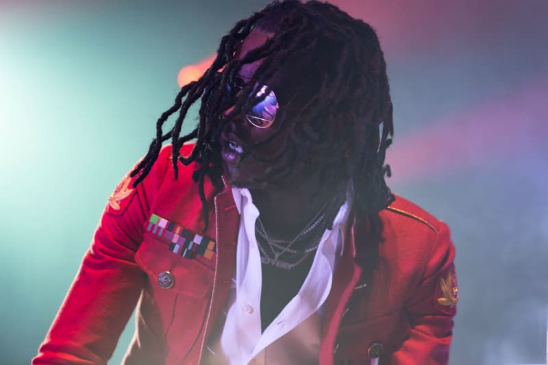 Young Thug Rae Sremmurd Davido Single Pere 2017 concert stage performance sunglasses mic military jacket