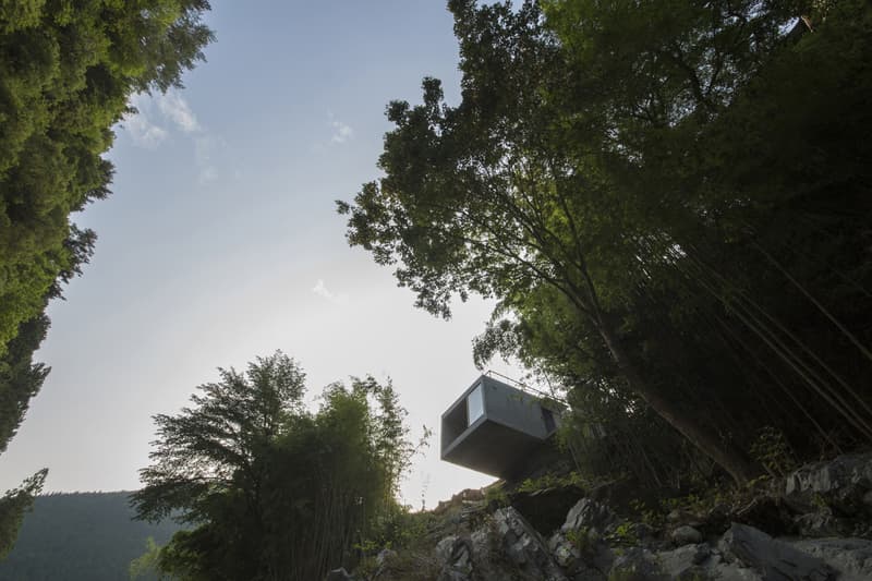 Japanese Fishing Cabin Mixes Tradition & Brutalist Design Masato Sekiya Architects