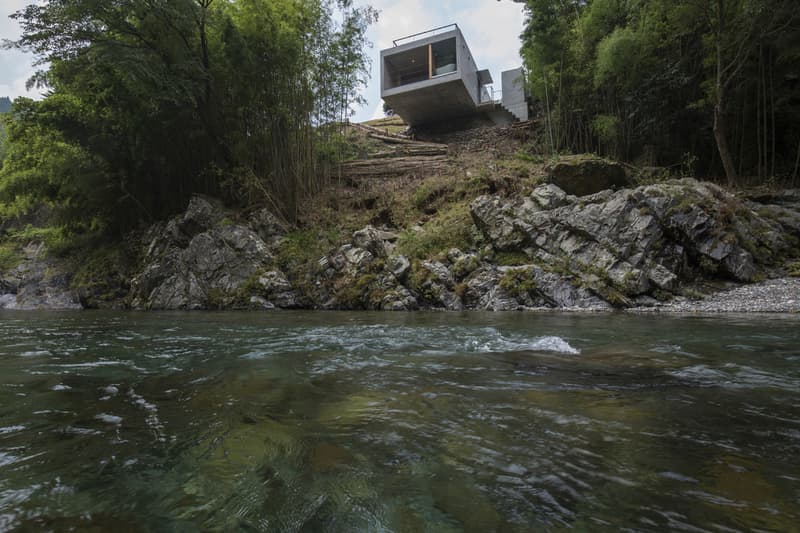 Japanese Fishing Cabin Mixes Tradition & Brutalist Design Masato Sekiya Architects