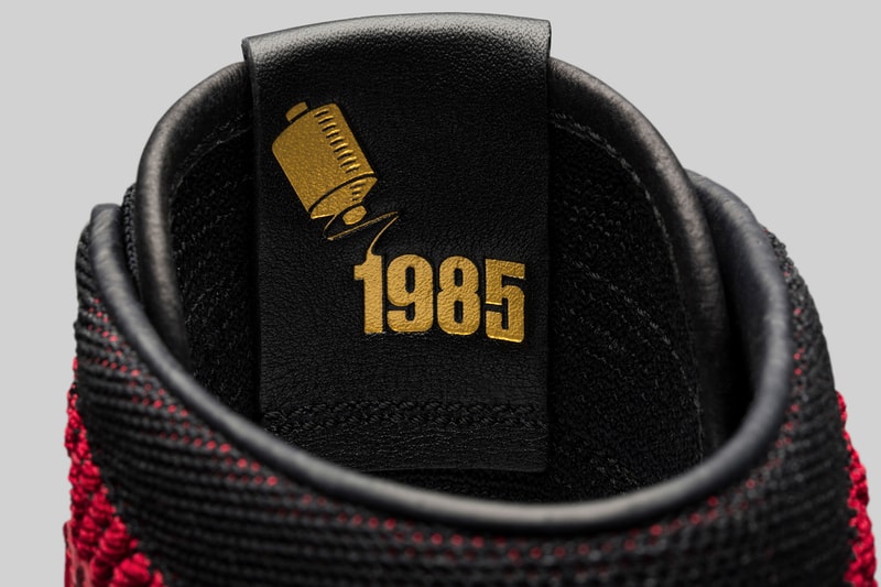 Air Jordan 1 Retro Hi Flyknit Black White Varsity Red