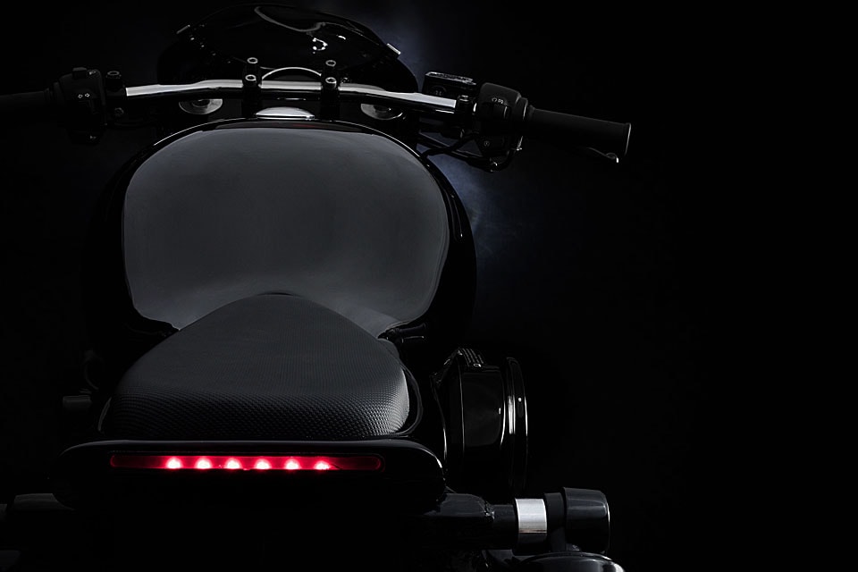 Bandit9 Dark Side Motorcycle Harley-Davidson Street 750