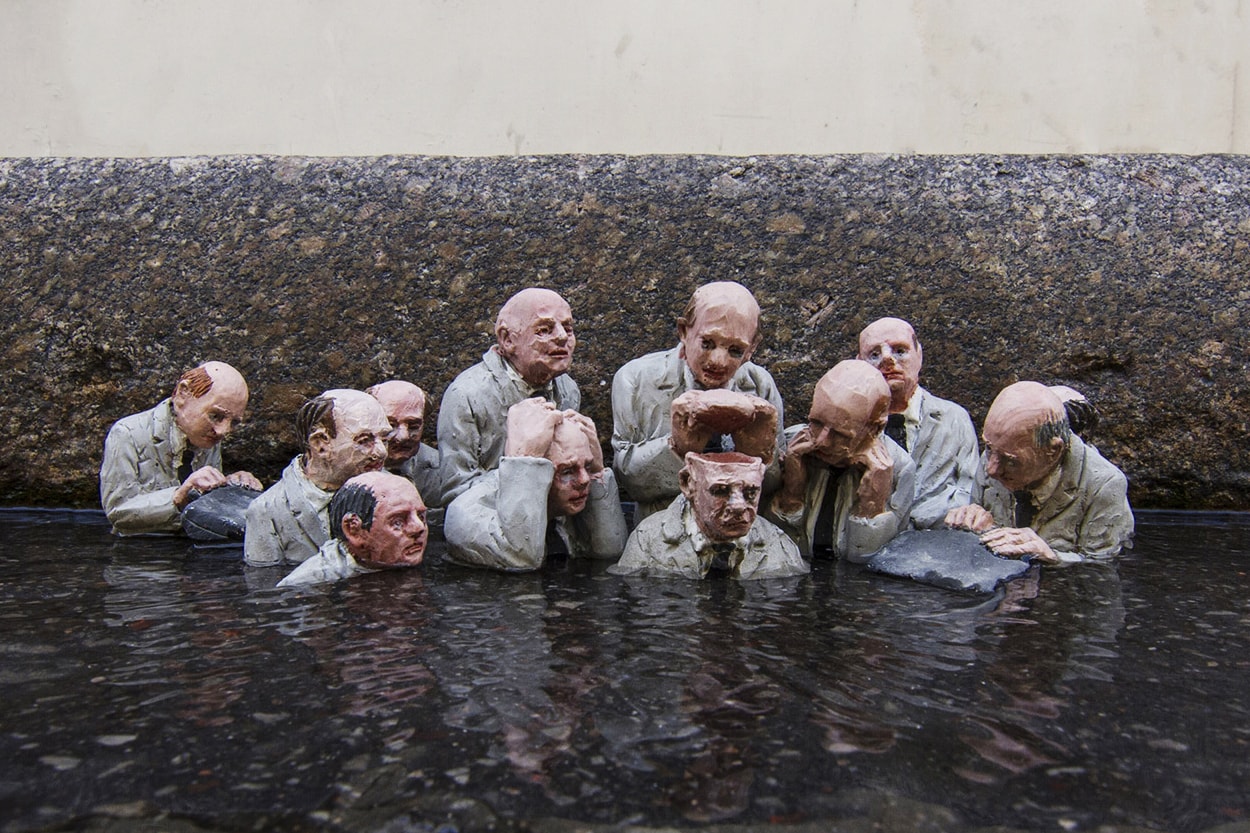 Isaac Cordal Miniature Sculptures Paper Camera Sculptures Pulp Fiction Bedsheets Artwork Art Unconventional