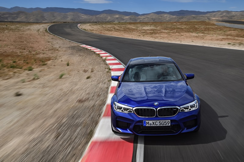 BMW 2018 M5 Debut F90 Generation car auto automotive automobile blue pictures specs specifications awd all wheel drive