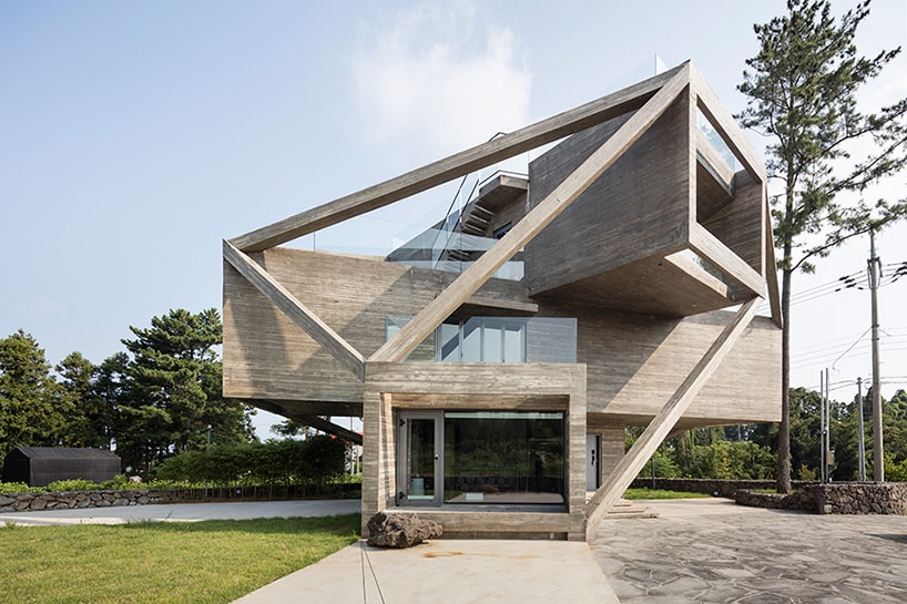 MOON HOON Concrete Stack "Simple House" Korea Island