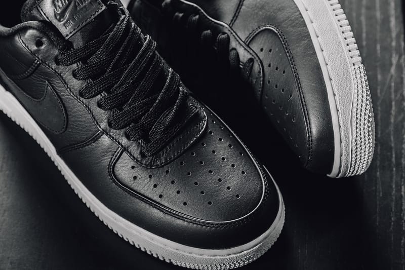 nike air force premium black