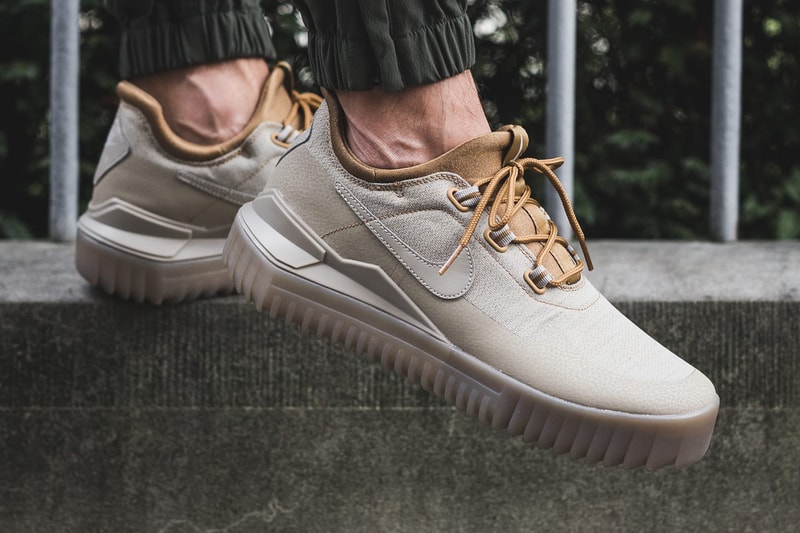 Nike Air Wild Golden Beige Sneakers Shoes Footwear 2017 August Release Date Info Titolo