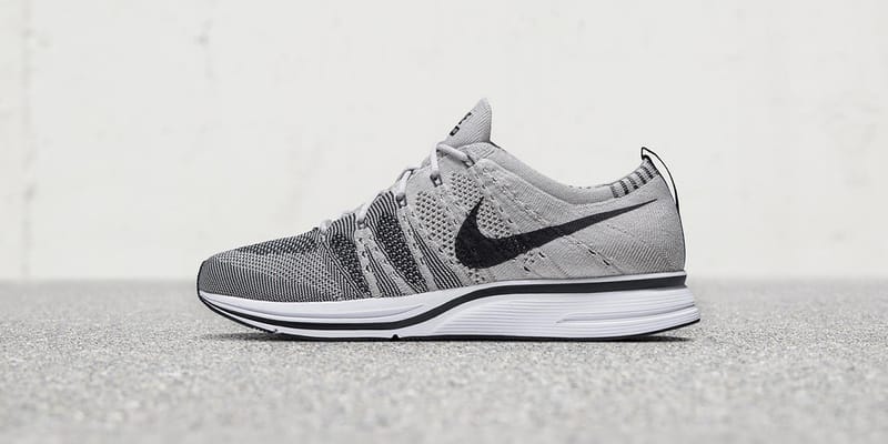 flyknit running trainers