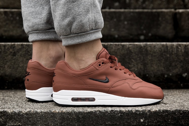 An On-Feet Look at the Nike Air Max 1 Jewel "Dusty Peach"
