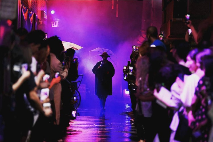 You Can Now Watch Raf Simons' Full 2018 Spring/Summer Show