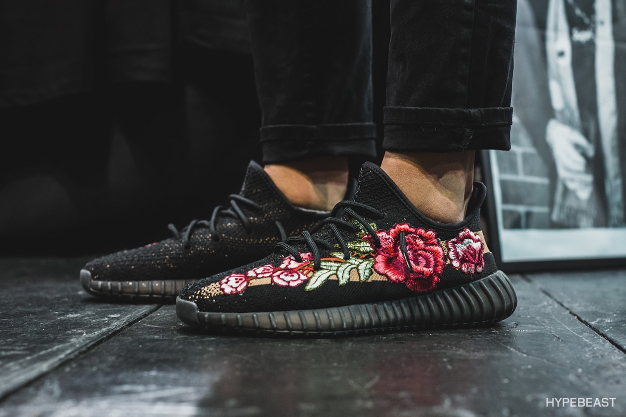 adidas Originals YEEZY Zebra
