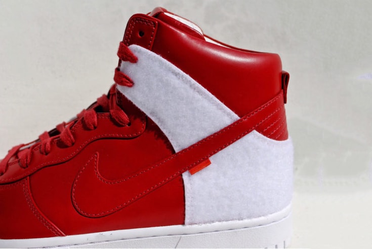Closer Look Unreleased Supreme Nike Dunk High Christmas