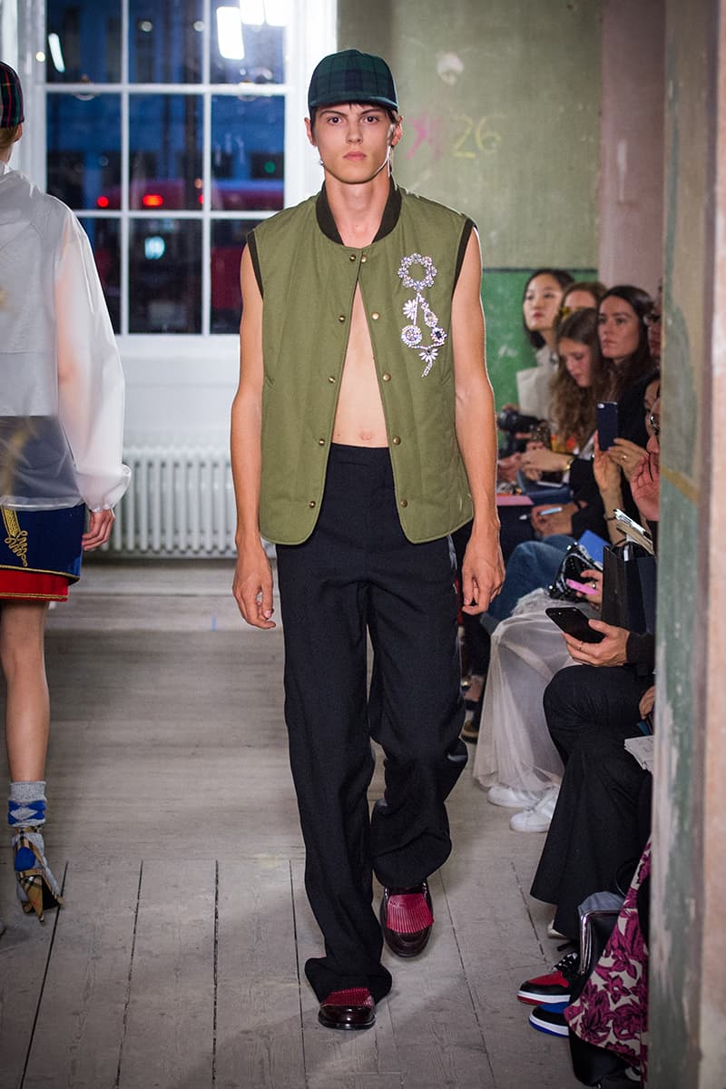 Burberry 2017 Fall Winter September Collection Drop