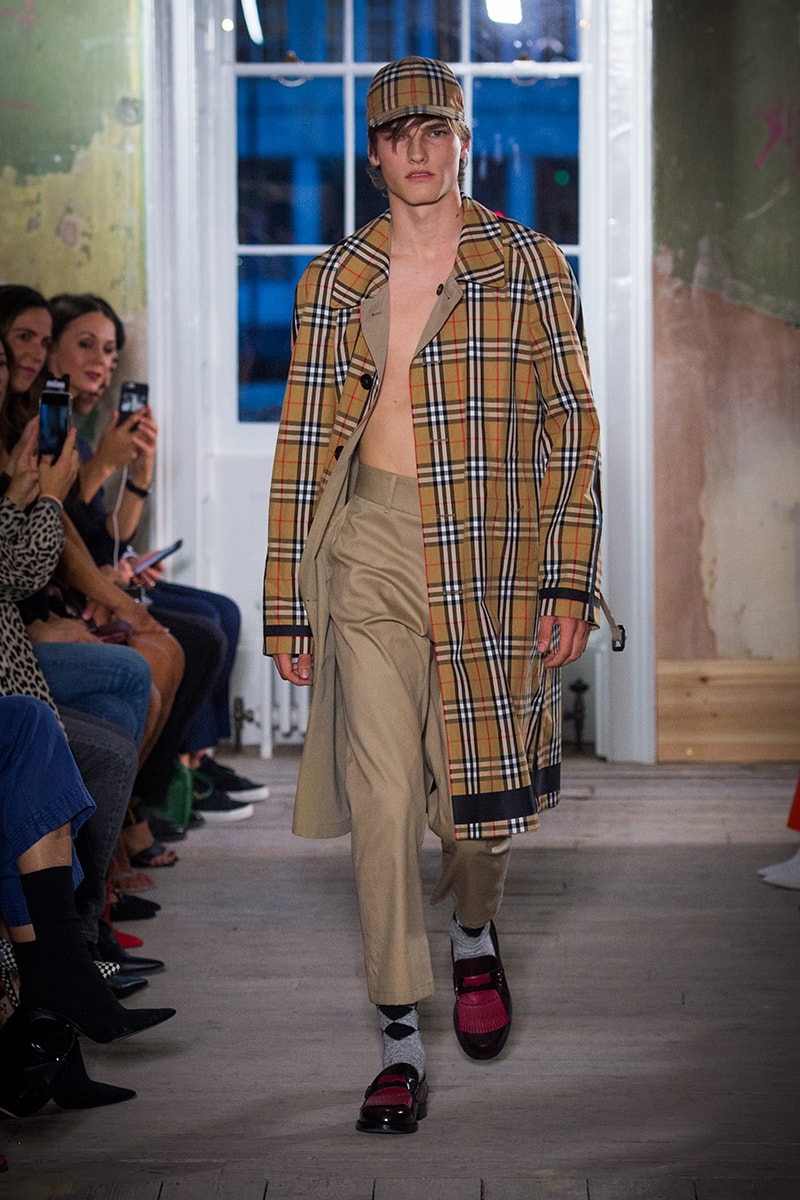 Burberry 2017 Fall Winter September Collection Drop