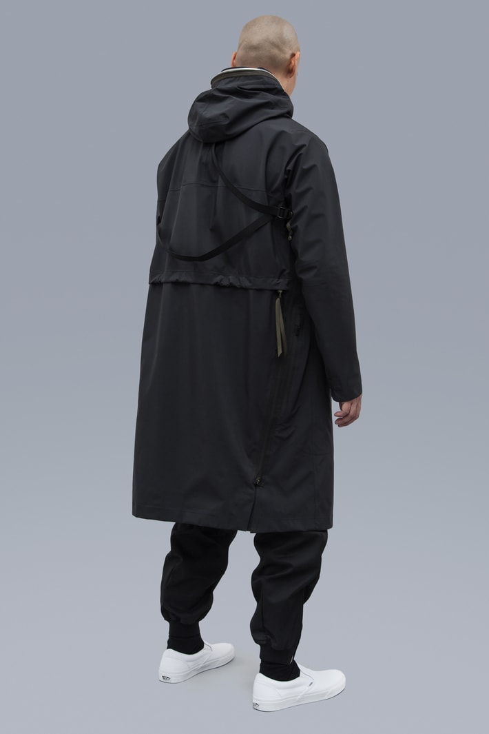 ACRONYM Fall/Winter 2017 Collection Errolson Hugh