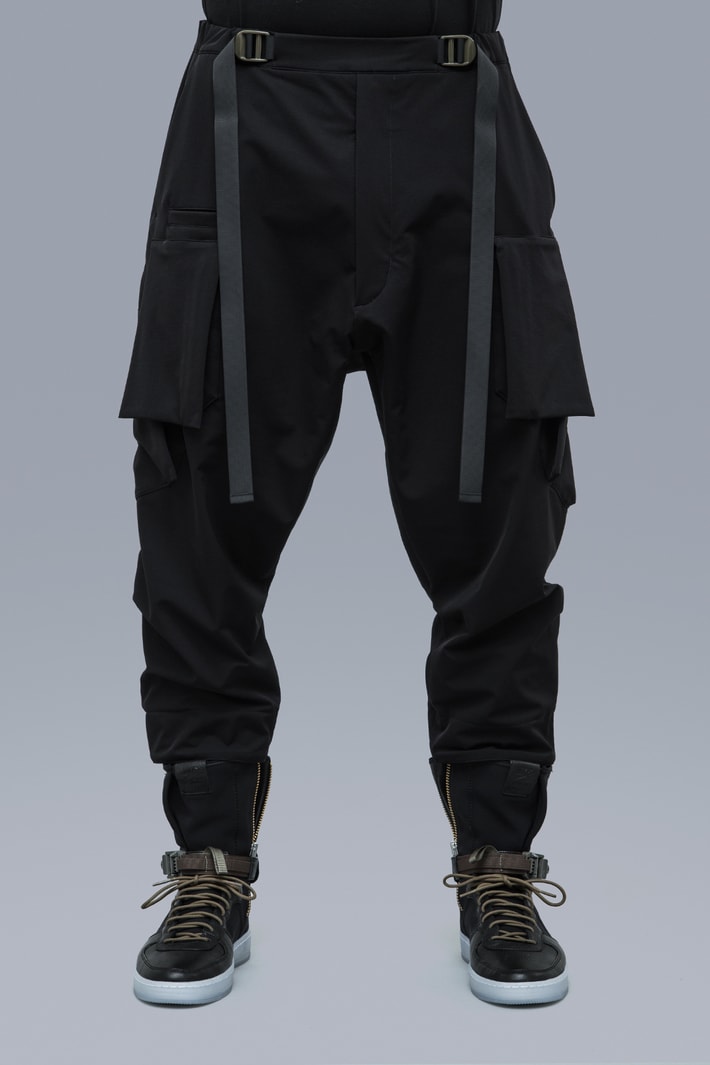 ACRONYM Fall/Winter 2017 Collection Errolson Hugh