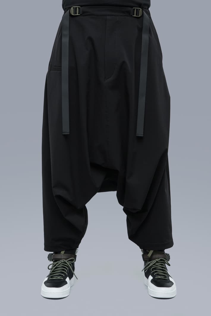 ACRONYM Fall/Winter 2017 Collection Errolson Hugh