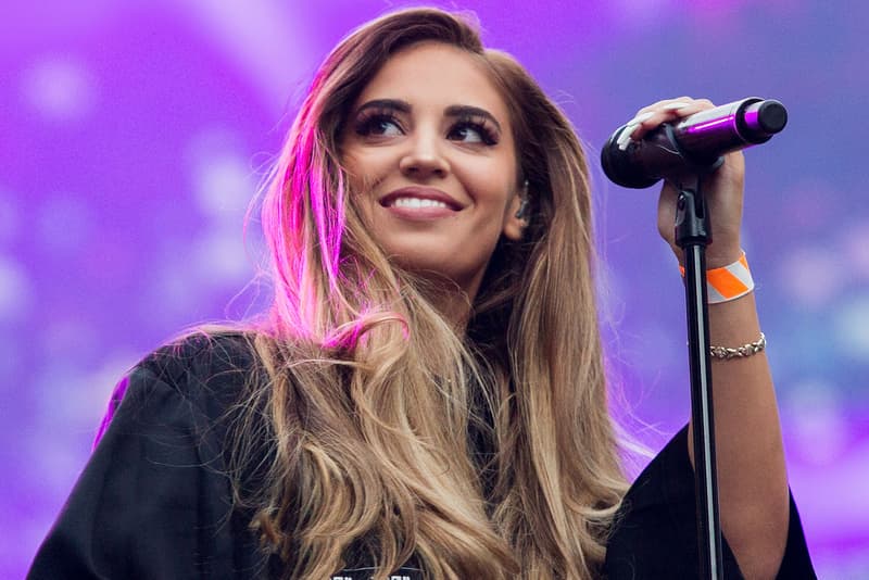 Alina Baraz Buzzin