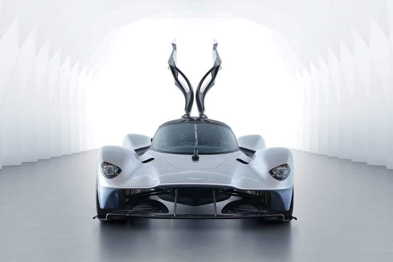 Aston Martin Will Offer Unparalleled Customization of the Valkyrie