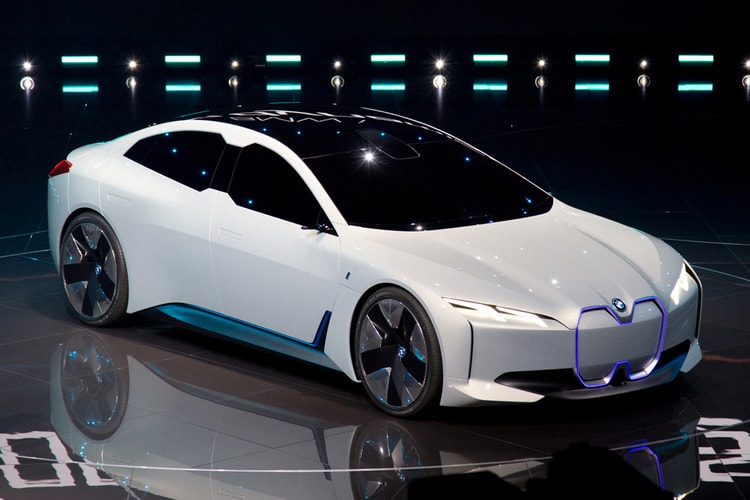 BMW Unveils Its Latest Electric Concept Car, the i Vision Dynamics