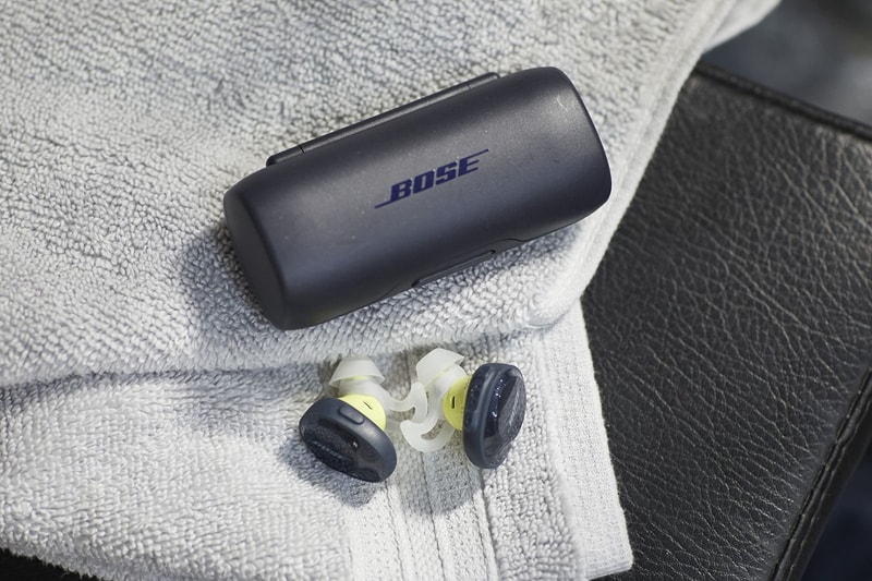 Bose SoundSport Free Wireless Earbuds Headphones
