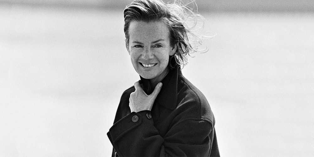 Jil Sander exhibition: Germany's influential 'Queen of Less' – DW