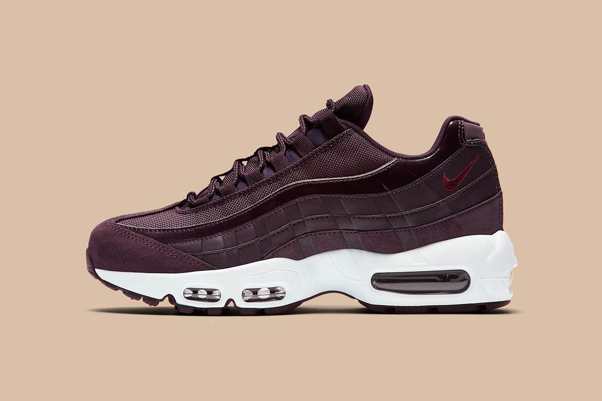 nike air max 95 suede mesh and leather sneakers