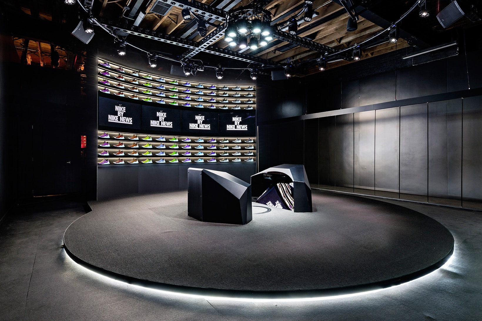 Nike Live Design Experience Customization Nike Presto X New York