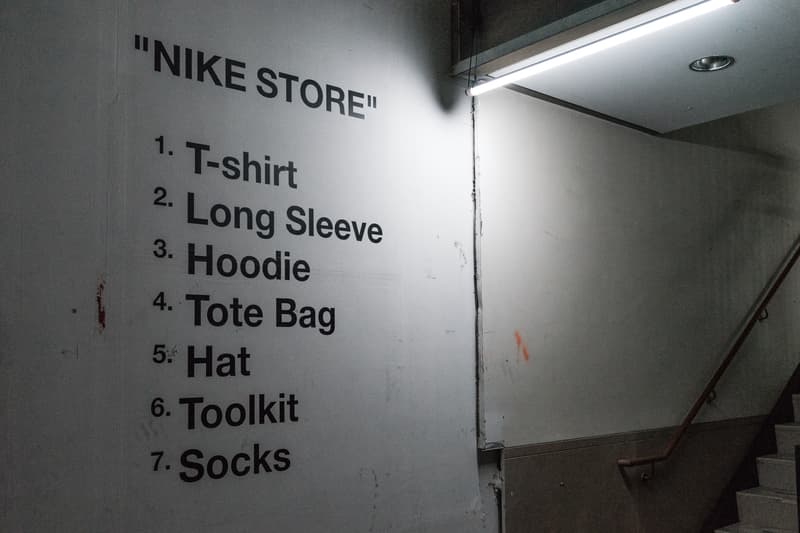 Nike OFF CAMPUS Day 1 Virgil Abloh The Ten Air Jordan 1 Air Max 90 Air Force 1 Air Vapormax Air Presto Blazer React Hyperdunk 2017 Zoom Vaporfly Chuck Taylor Air Max 97