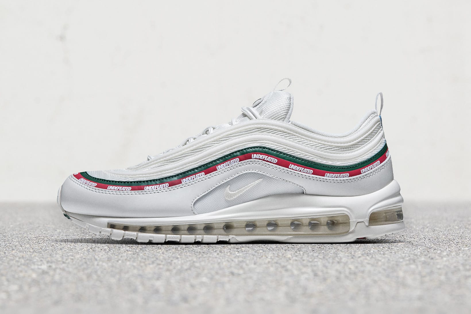 nike air max 97 og undefeated white