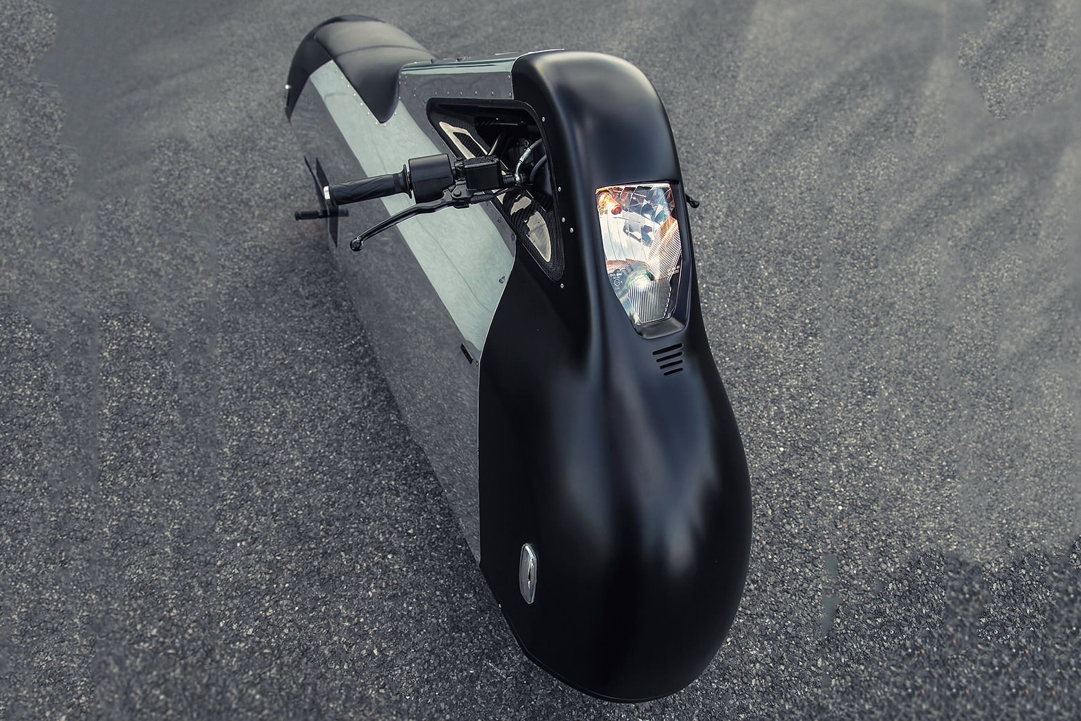 Vectrix VX-1 Maxi Scooter 'Hope' Motorcycle