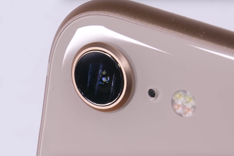 Watch JerryRigEverything Put the iPhone 8 Through Cringe-Worthy Durability Tests