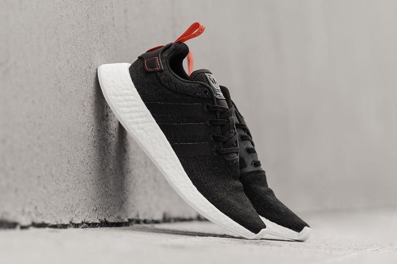 adidas NMD R2 Primknit in Black/Future 