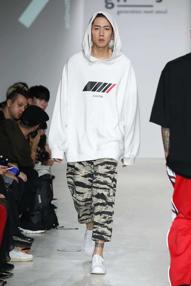 ANTIMATTER 2018 Spring Summer BIT BEAT Collection Seoul Korea Runway Fashion Week