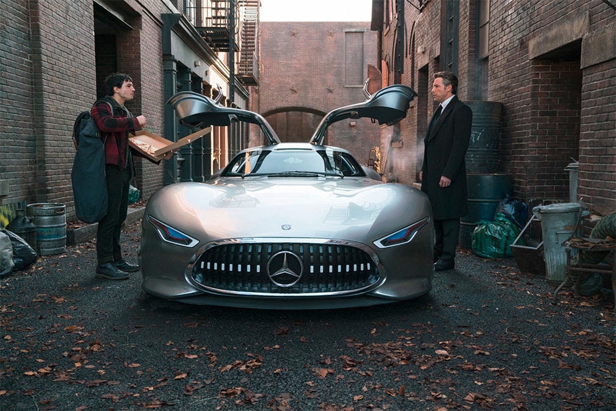 Mercedes Benz AMG Vision Gran Turismo Брюс Уэйн Бэтмен Лига Справедливости Автомобиль Суперкар Concept