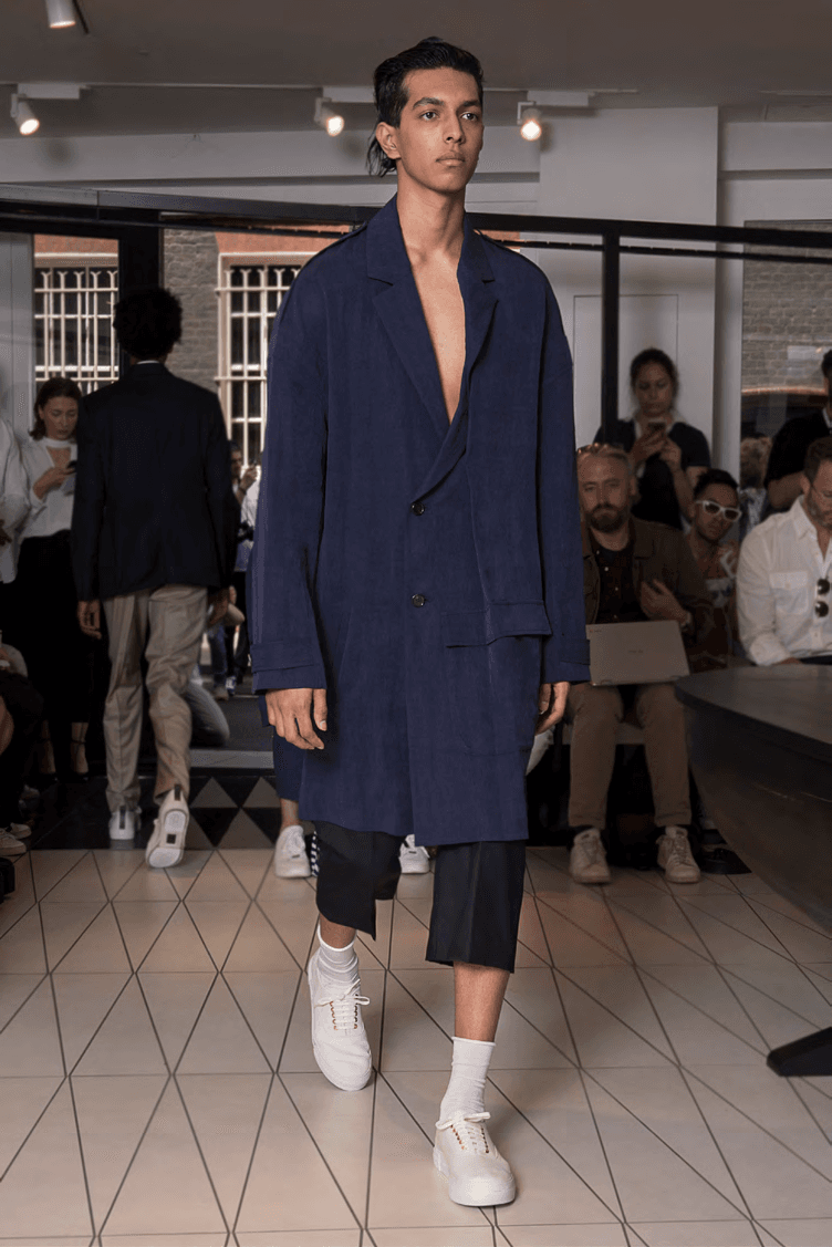 Chalayan Spring/Summer 2018 Seoul Fashion Week 99%IS Runway