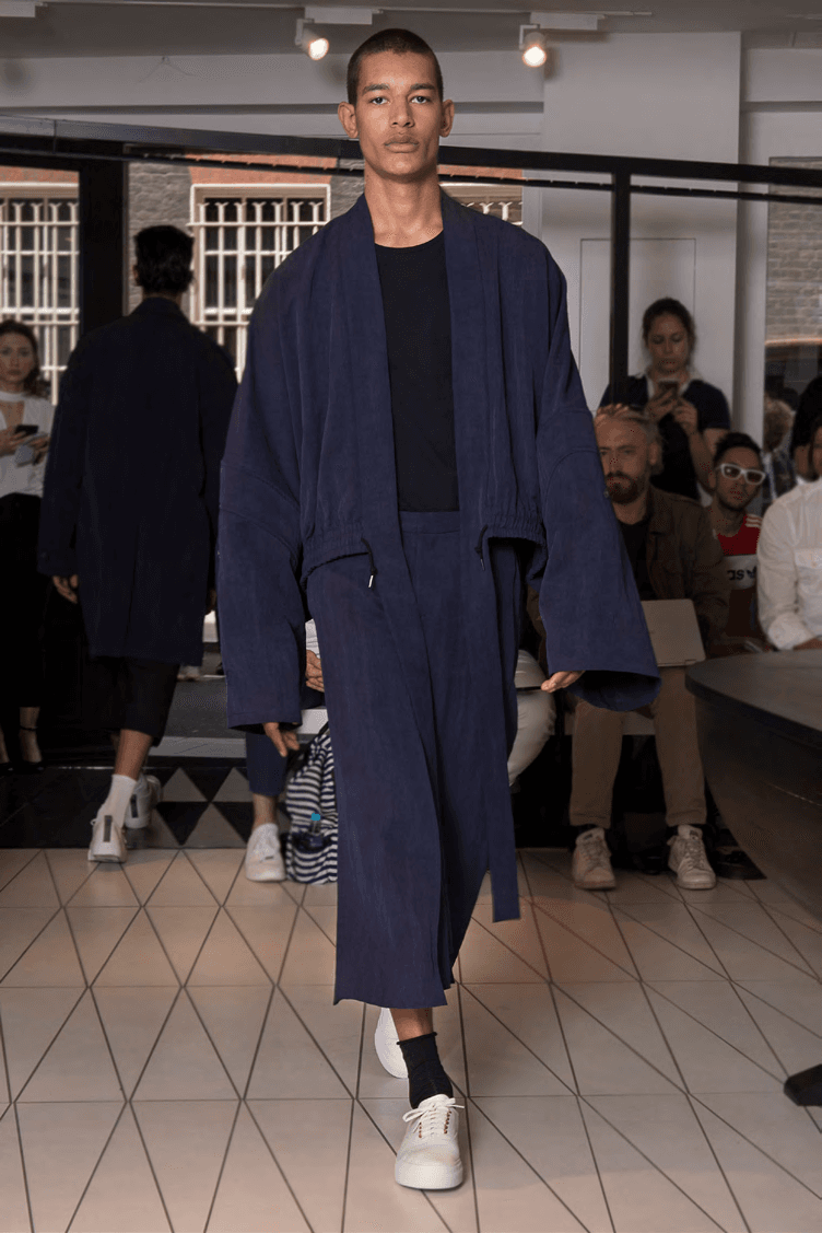 Chalayan Spring/Summer 2018 Seoul Fashion Week 99%IS Runway